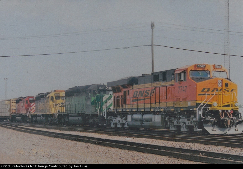 BNSF 7747 East